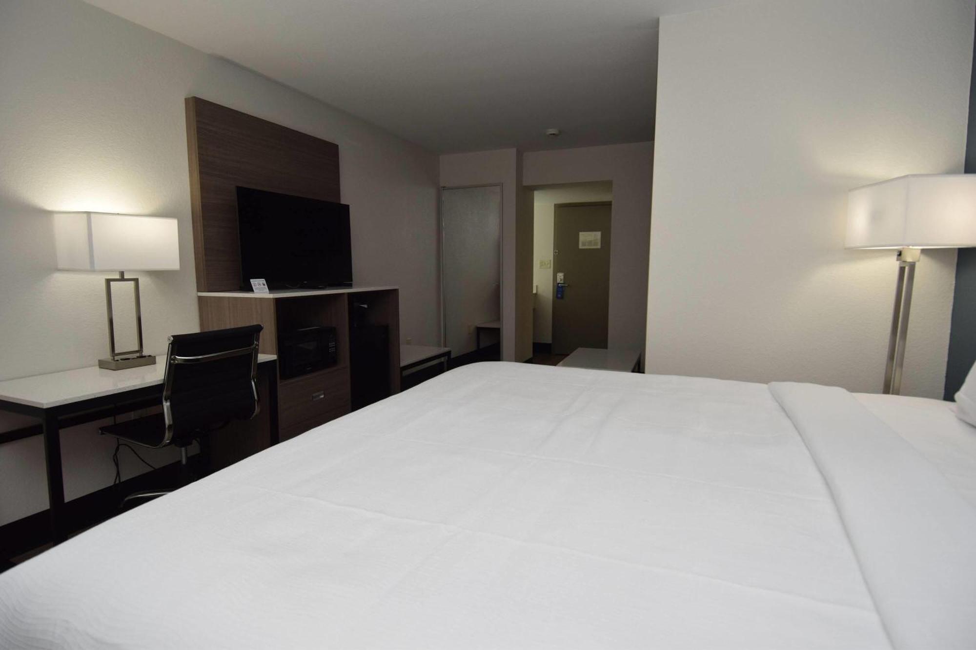 ซูเปอร์ 8 บาย วินด์แฮม บาตาเวีย อีสต์ ออฟ เดเรียน เลก ธีมพาร์ค Hotel บาเทเวีย ภายนอก รูปภาพ